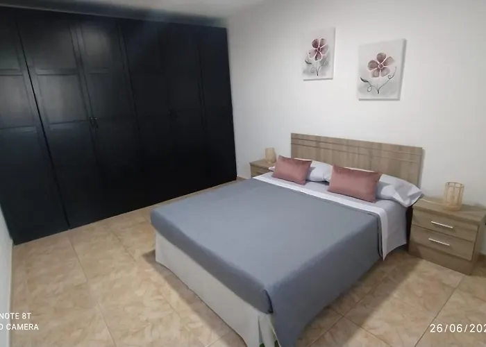 Garza Attic House דירה *